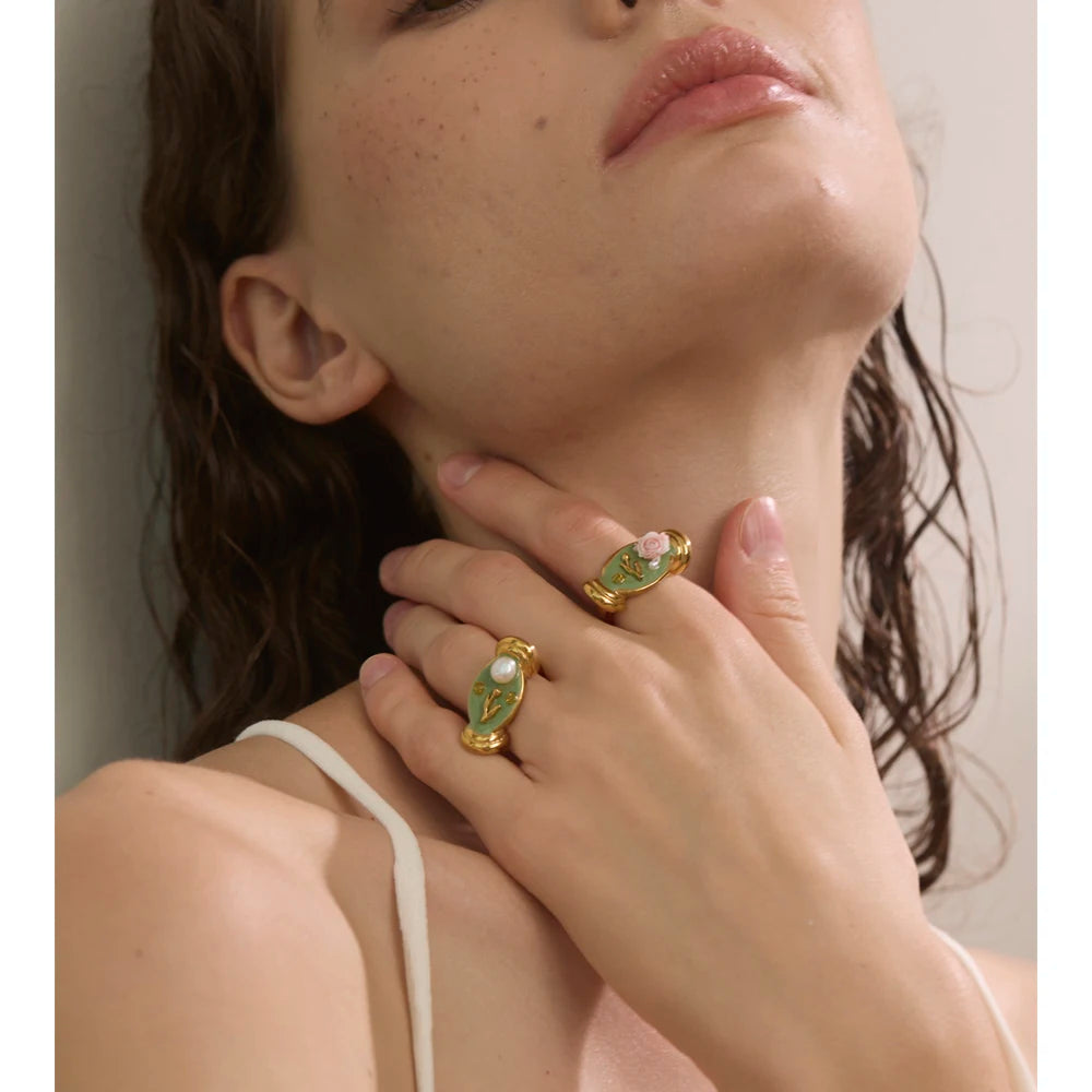 Elegant Green Enamel Pearl Ring