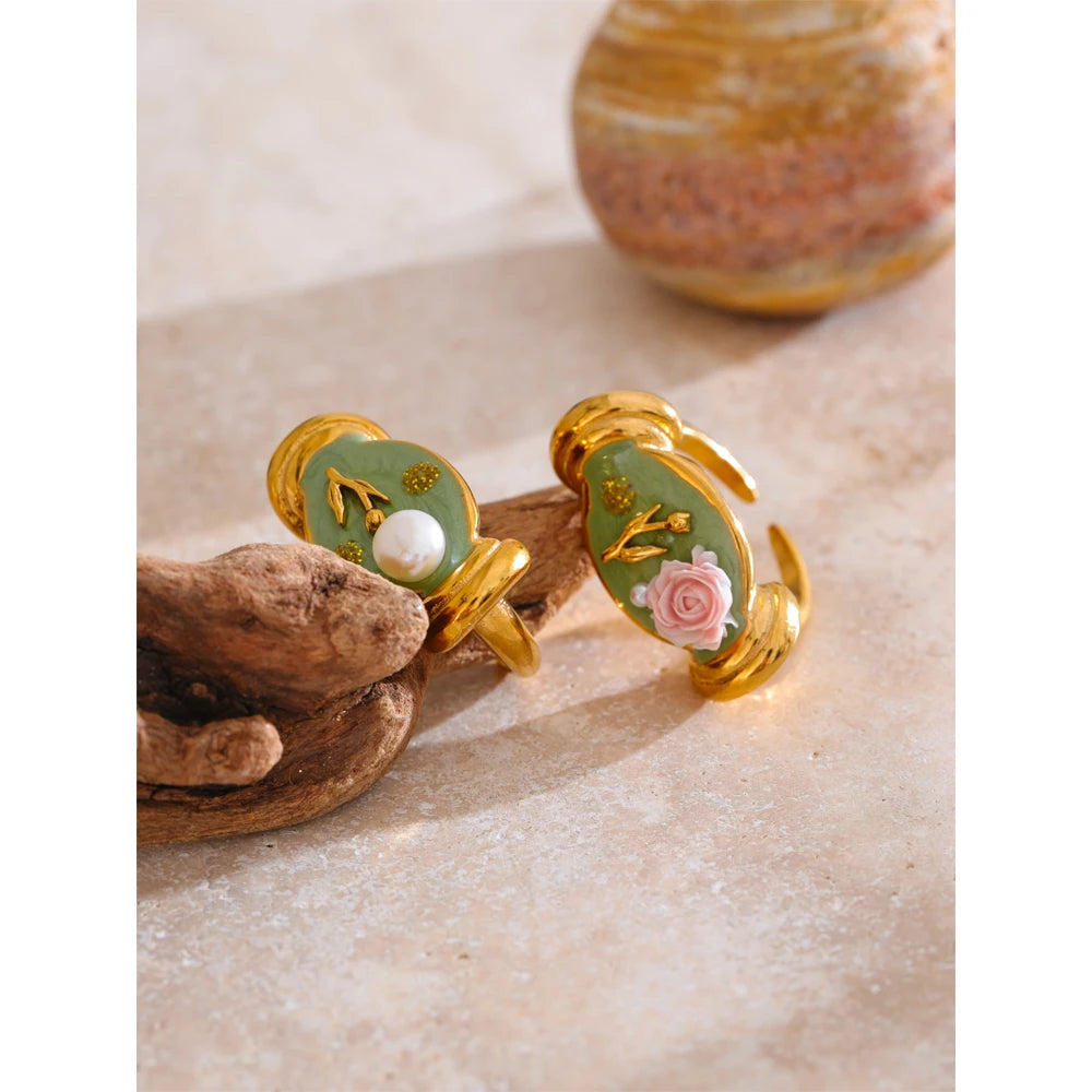 Elegant Green Enamel Pearl Ring