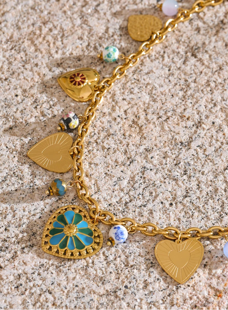 Exquisite Gold Heart Drop Charm Necklace