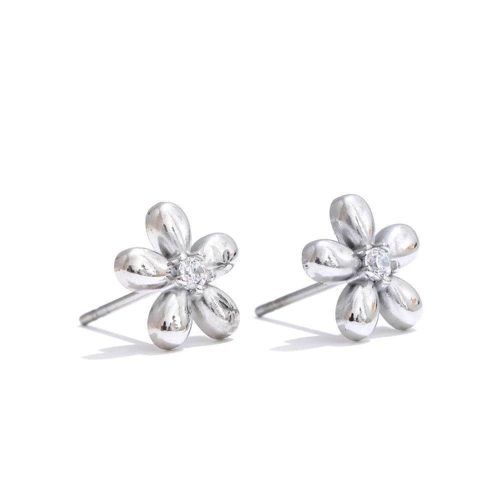 Elegant Zirconia Flower Earrings