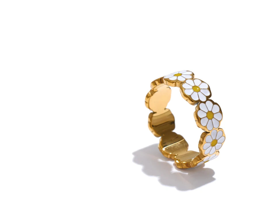 Golden Daisy Flower Fashion Ring