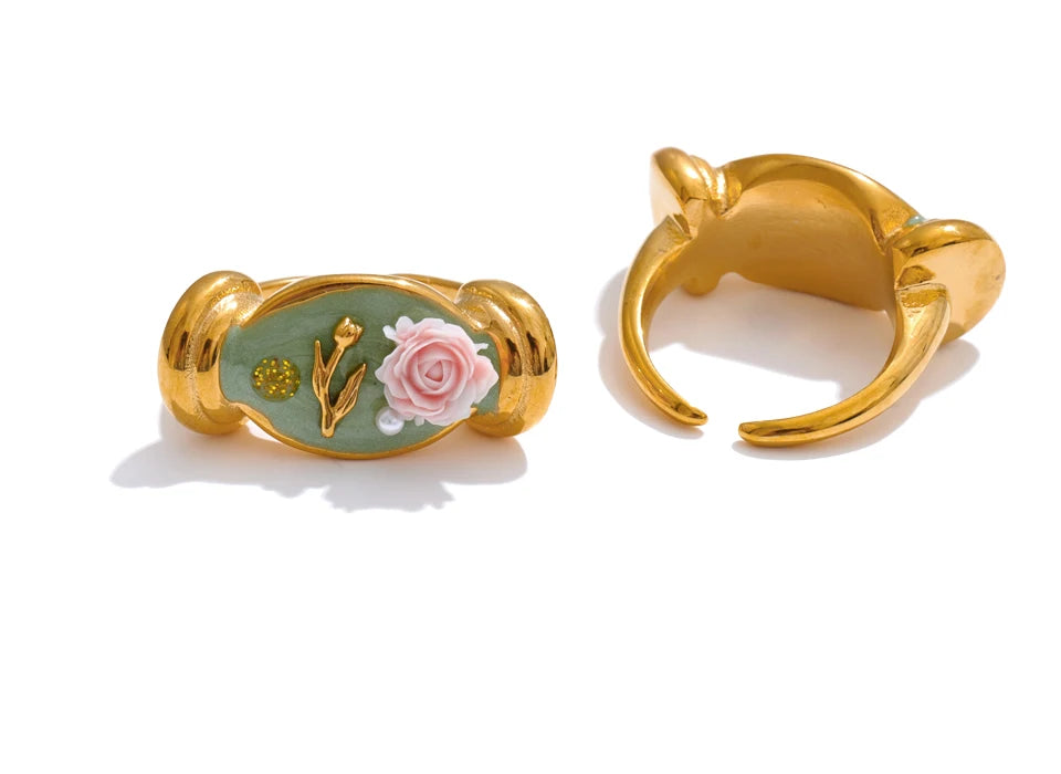 Elegant Green Enamel Pearl Ring